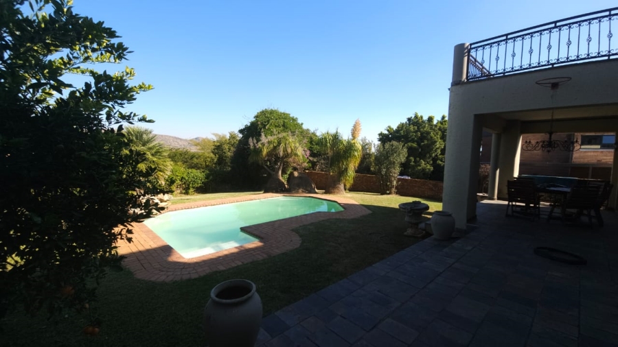4 Bedroom Property for Sale in Ifafi North West